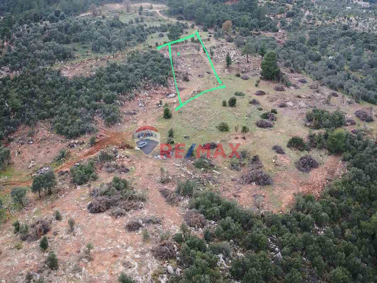 RE/MAX PUPA'DAN KALKAN YEŞİLKÖY'DE SATILIK 2B ARAZİ - Küçük Görsel 4