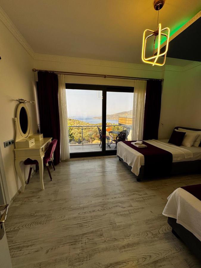 RE/MAX PUPA'DAN KALKAN'DA SATILIK LÜKS DENİZ MANZARALI VİLLA - Görsel 11